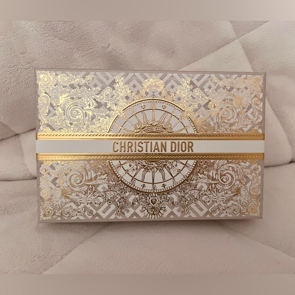 Dior gift box with card